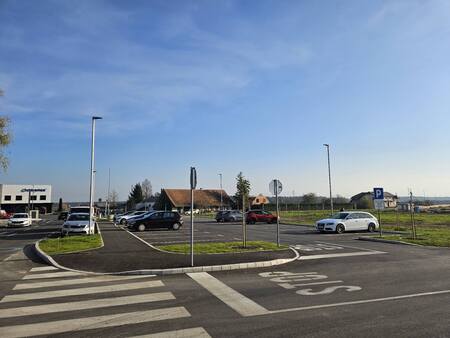 IMG-c8b1c73a34bdd103b9e078db78d3ceb8-V